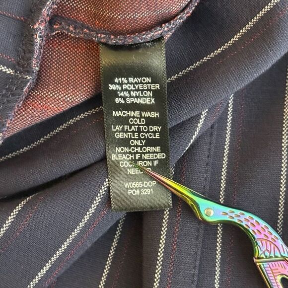 Betabrand Vertical Pin Stripe Pull On Yoga Career Wide Leg Navy Blue Pants - US - Picture 8 of 8